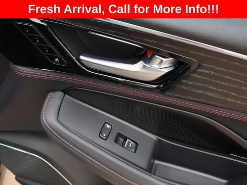 Used 2026 Acura MDX Type S AWD/4WD image 11