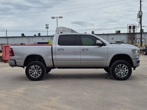 Used 2021 RAM 1500 Laramie w/ Sport Appearance Package AWD/4WD image 7
