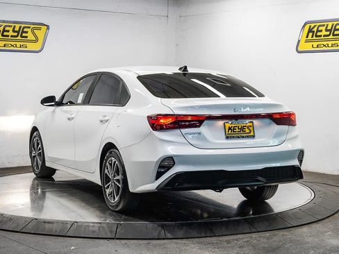 Used 2023 Kia Forte LXS FWD image 2