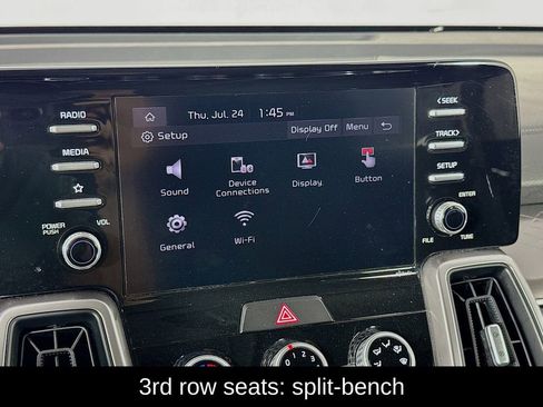 Used 2023 Kia Sorento LX image 10