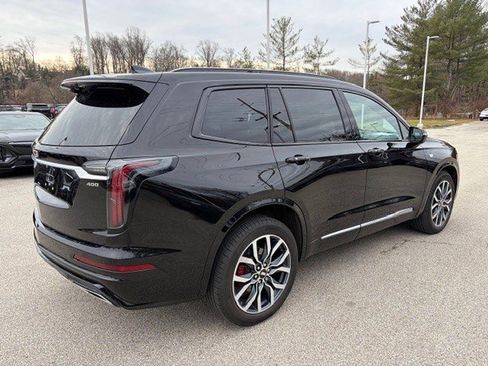Certified 2024 Cadillac XT6 Sport w/ Technology Package image 3