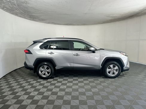 Used 2025 Toyota RAV4 XLE w/ Convenience Package FWD image 2
