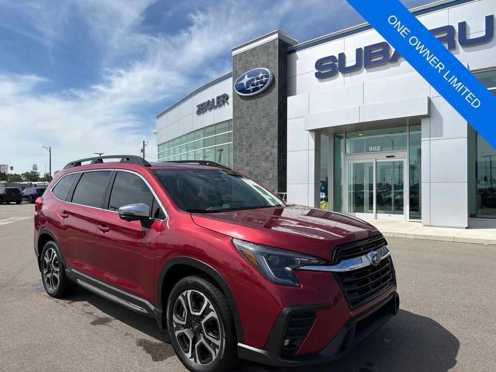 Used 2023 Subaru Ascent Limited w/ Technology Package AWD/4WD image 1