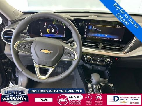 New 2025 Chevrolet Trax LT w/ LT Convenience Package image 11