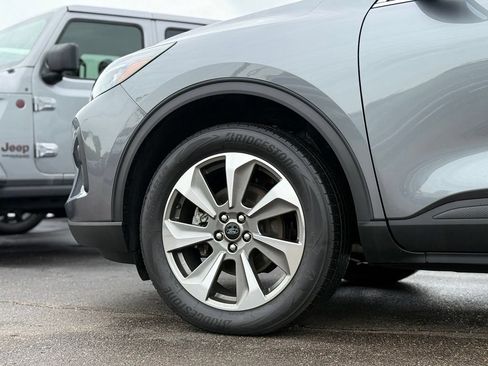 Used 2025 Ford Escape Platinum AWD/4WD image 37