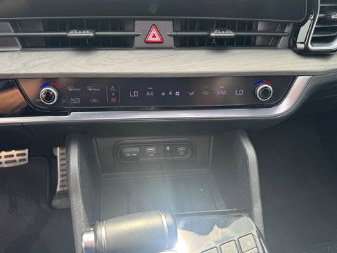 Used 2023 Kia Sportage X-Pro Prestige AWD/4WD image 19