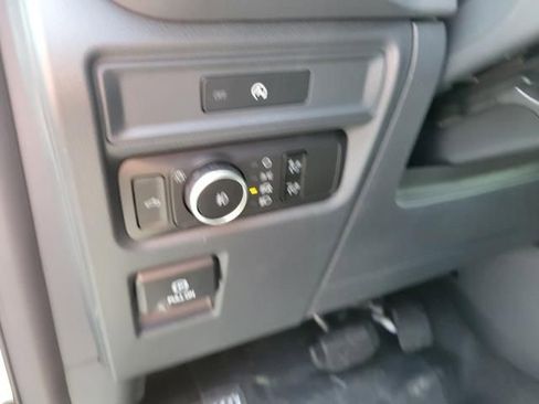 New 2025 Ford F150 XLT w/ Equipment Group 301A Standard image 22