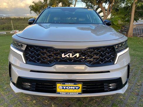 Used 2023 Kia Sorento SX AWD/4WD image 2