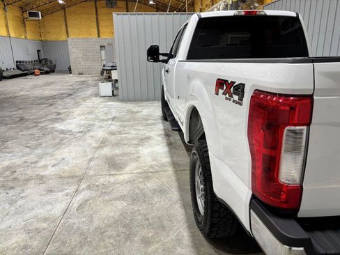 Used 2019 Ford F250 XL w/ XL Value Package AWD/4WD image 9