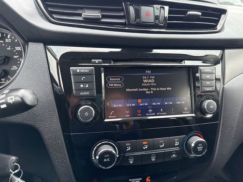 Used 2021 Nissan Rogue Sport S AWD/4WD image 23