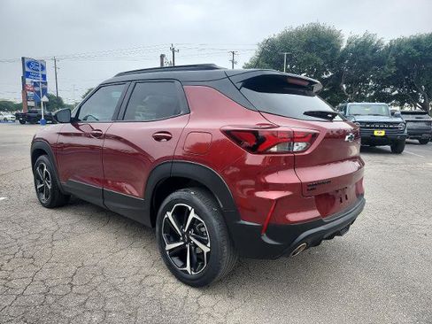 Used 2023 Chevrolet TrailBlazer RS AWD/4WD image 5