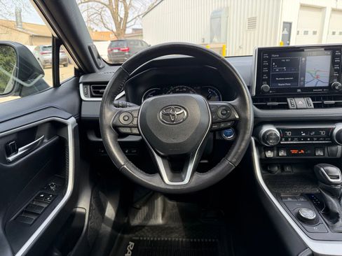 Used 2021 Toyota RAV4 XSE w/ XSE Grade Weather Package image 13