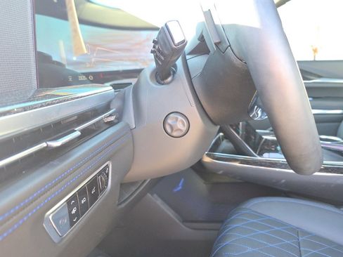 Certified 2025 Cadillac Escalade IQ Sport 1 image 38