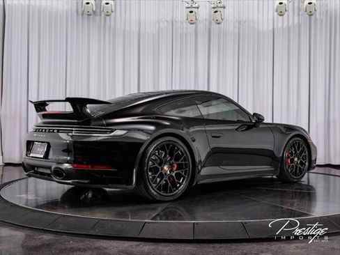 Used 2024 Porsche 911 Carrera S RWD image 16