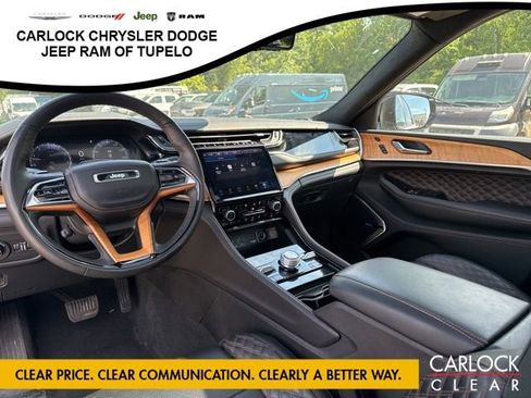 Used 2024 Jeep Grand Cherokee L Summit AWD/4WD image 38
