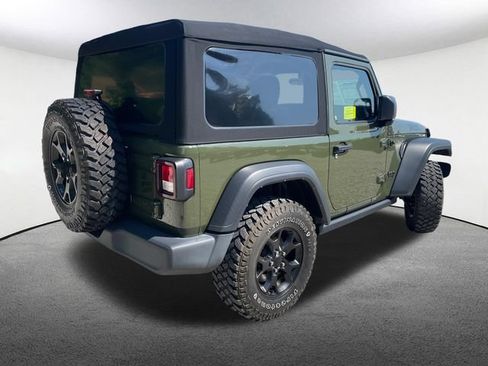 Used 2022 Jeep Wrangler Sport AWD/4WD image 13