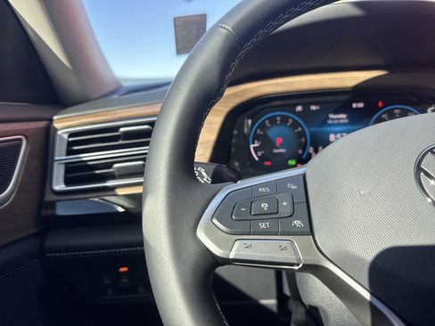New 2026 Volkswagen Atlas SE AWD/4WD image 24