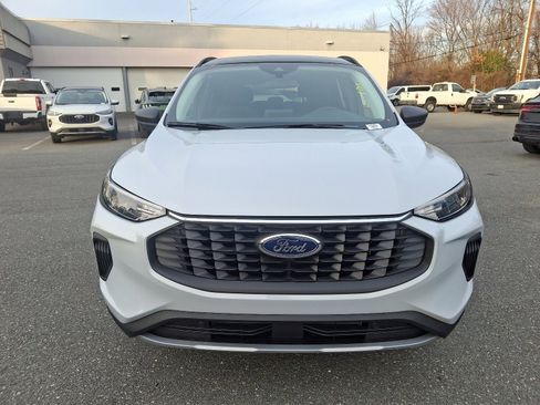 New 2025 Ford Escape Active w/ Cold Weather Package image 2