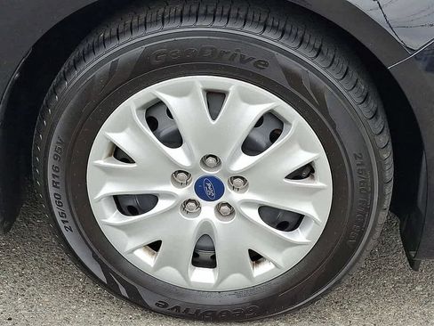 Used 2019 Ford Fusion S image 9