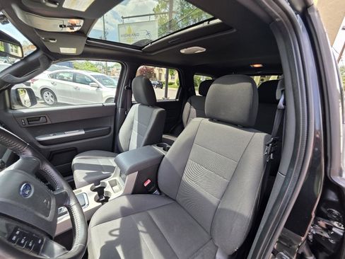 Used 2012 Ford Escape XLT AWD/4WD image 49