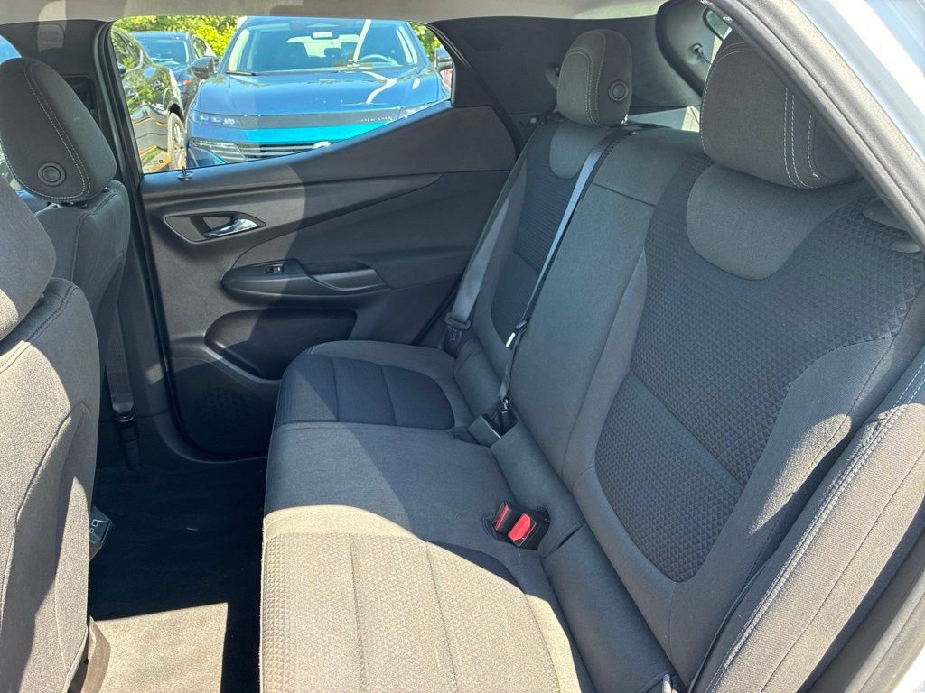 Used 2023 Chevrolet Bolt EUV LT w/ Driver Confidence Package FWD image 22