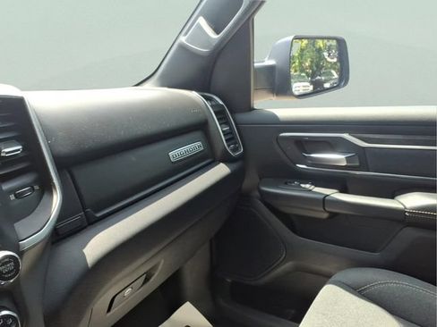 Used 2019 RAM 1500 Big Horn AWD/4WD image 27