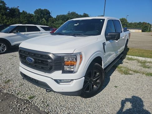 Used 2022 Ford F150 XLT w/ Equipment Group 302A High AWD/4WD image 4