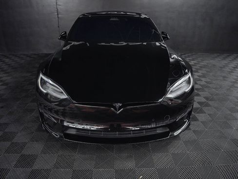 Used 2021 Tesla Model S Plaid image 8