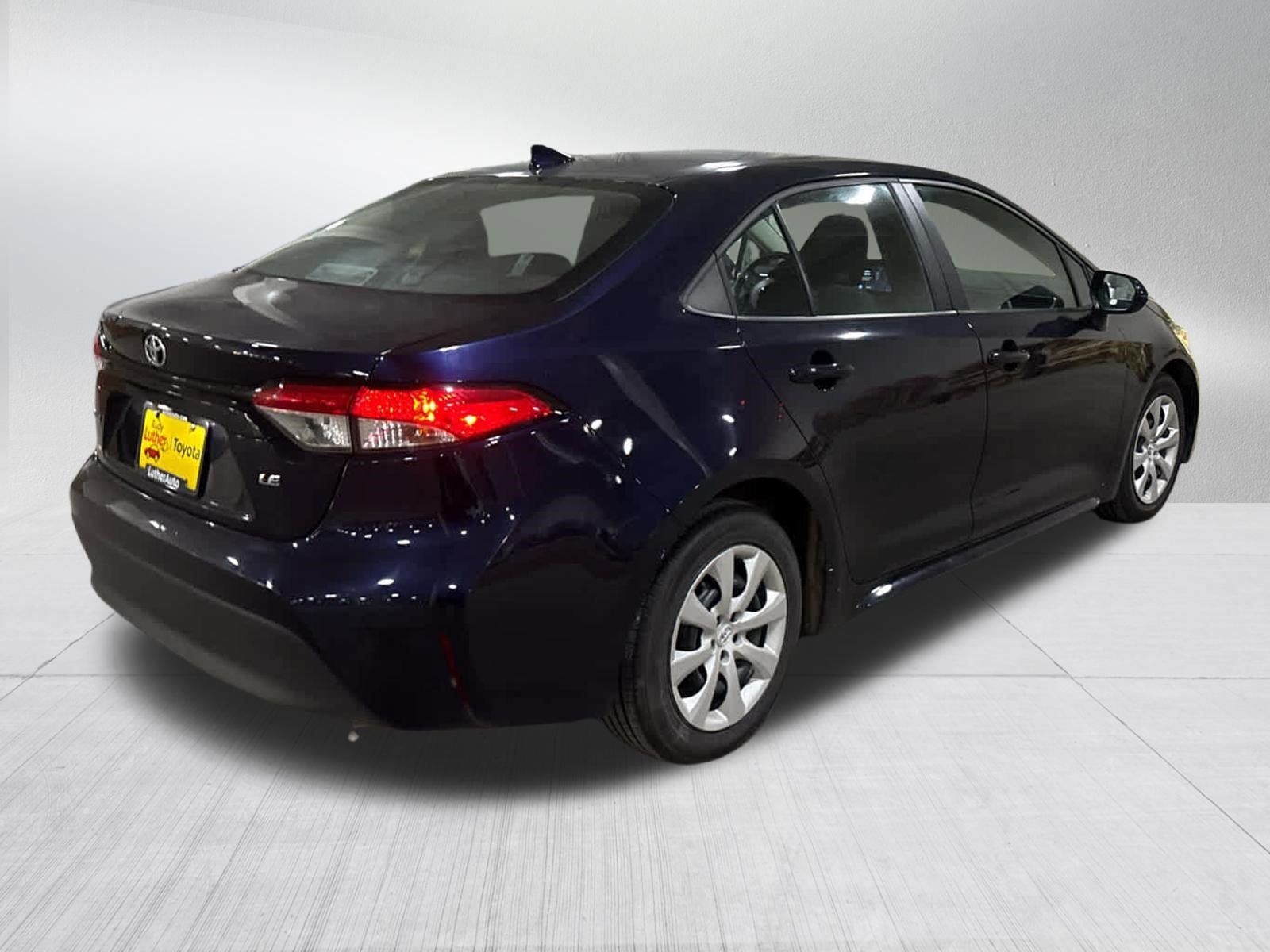 Used 2024 Toyota Corolla LE FWD image 6