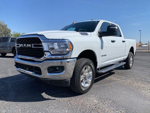 Used 2024 RAM 2500 Big Horn image 2