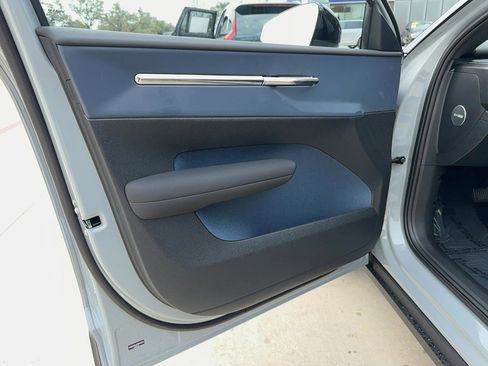 New 2026 Volvo EX30 Ultra image 10