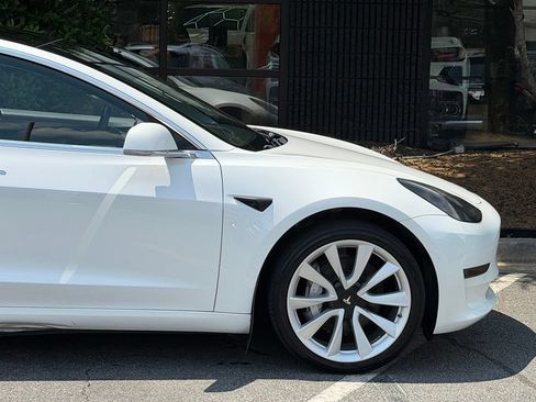 Used 2020 Tesla Model 3 Standard Range Plus RWD image 22