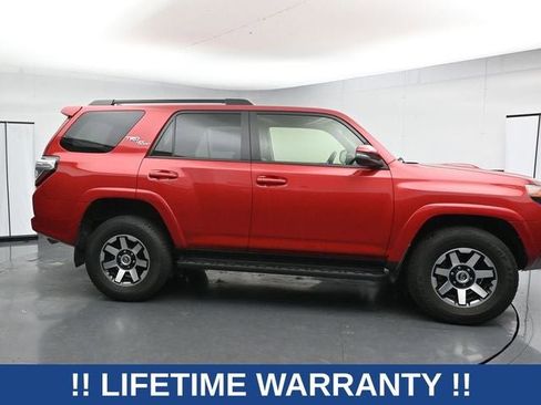 Used 2024 Toyota 4Runner TRD Off-Road Premium AWD/4WD image 13