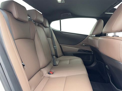 Used 2023 Lexus ES 350 w/ Premium Package image 45