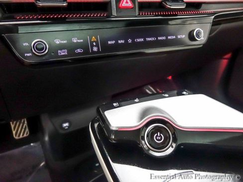 Used 2023 Kia EV6 GT-Line w/ GT-Line White Seat Package image 28