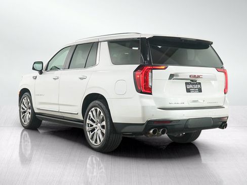 Used 2021 GMC Yukon Denali w/ Denali Ultimate Package AWD/4WD image 3
