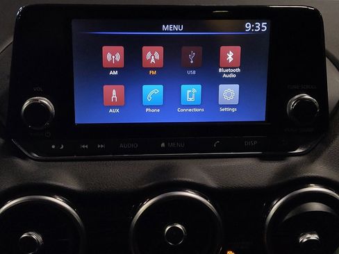 Used 2024 Nissan Sentra S image 25