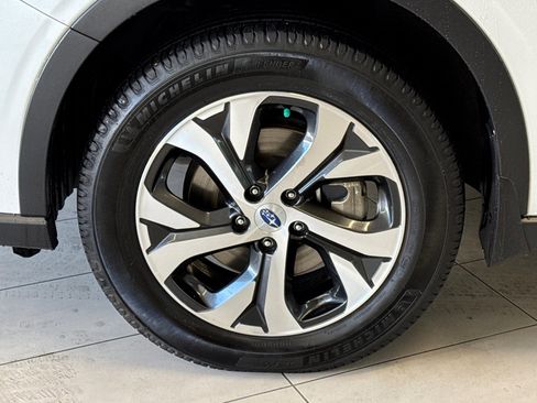 Used 2020 Subaru Outback Touring XT image 27