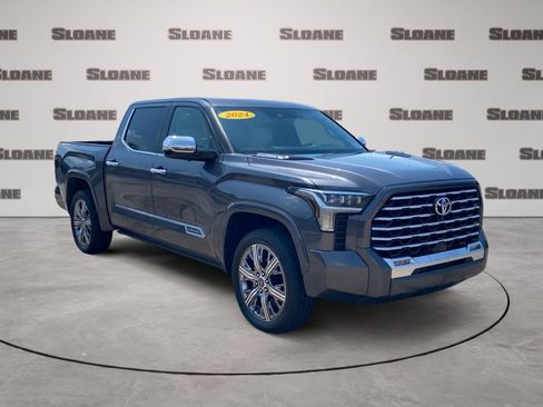 Used 2024 Toyota Tundra Capstone AWD/4WD image 7