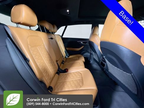 Used 2023 Audi RS Q8 w/ Black Optic Package AWD/4WD image 17
