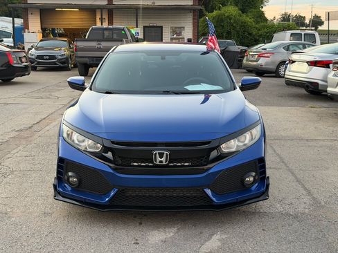 Used 2018 Honda Civic Sport image 2