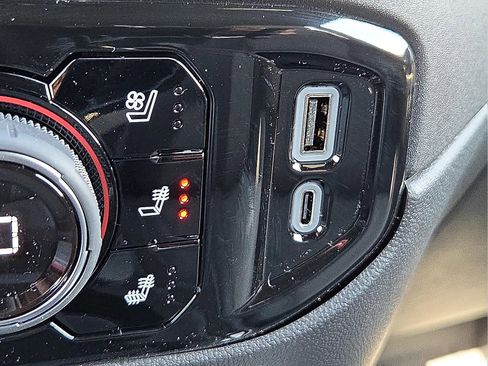 New 2026 Chevrolet Silverado 2500 ZR2 image 15