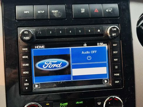 Used 2012 Ford Expedition Limited AWD/4WD image 21