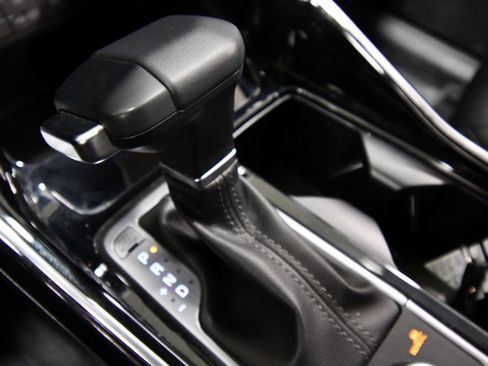 Certified 2025 Kia Sorento SX image 29