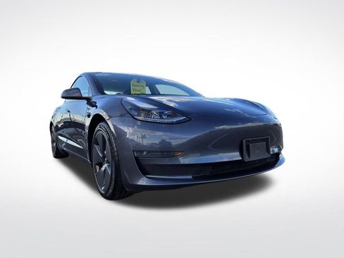 Used 2021 Tesla Model 3 Standard Range Plus image 43