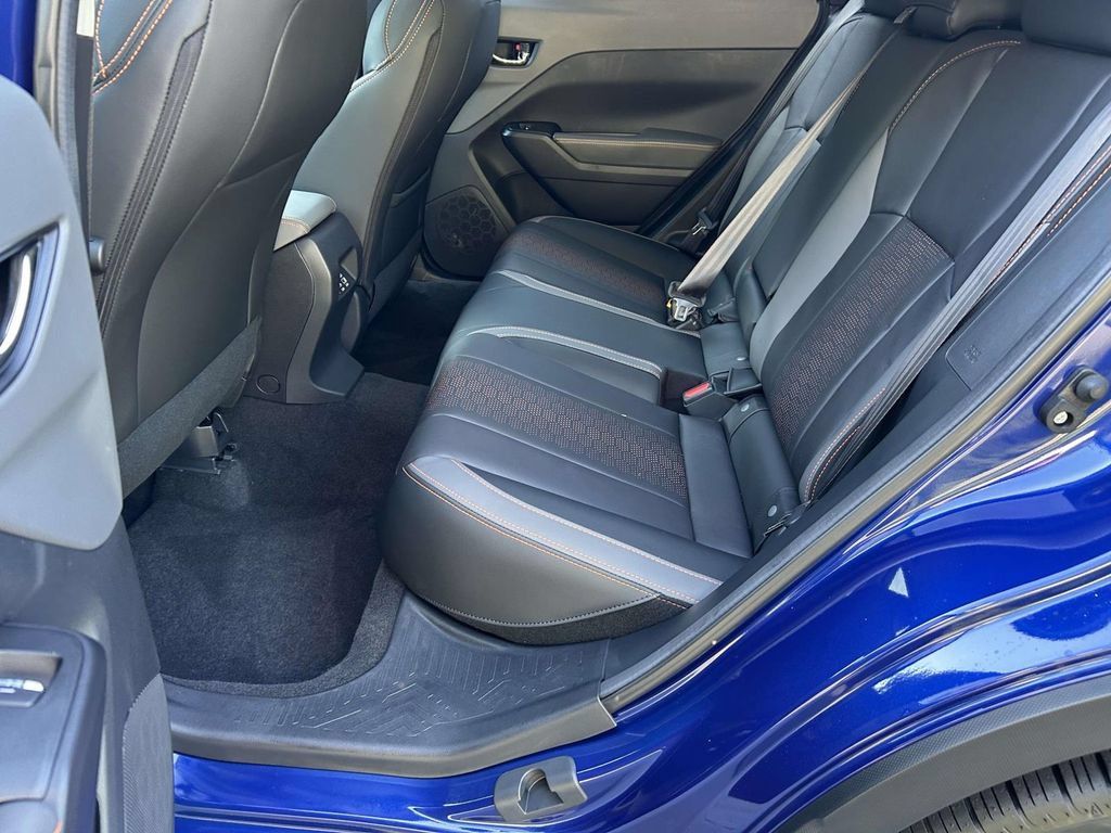 New 2026 Subaru Crosstrek 2.5i Limited w/ Crosstrek Mirror Package AWD/4WD image 11