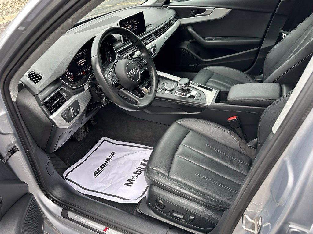 Used 2018 Audi A4 2.0T Premium Plus AWD/4WD image 9