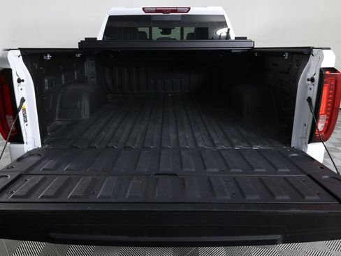 Used 2026 GMC Sierra 1500 AT4X AWD/4WD image 9