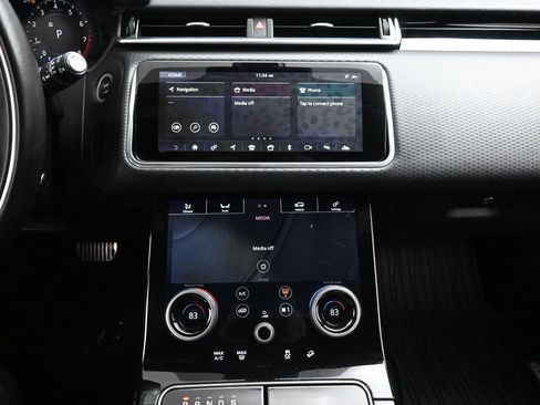Used 2020 Land Rover Range Rover Velar R-Dynamic S image 24