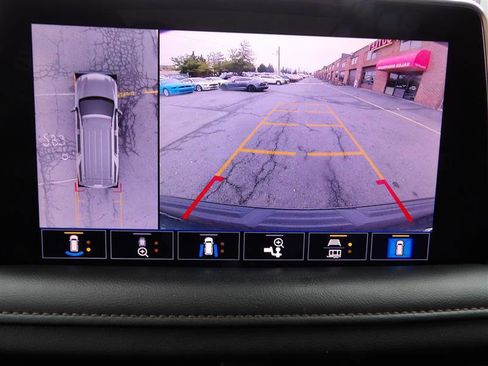 Used 2021 Chevrolet Suburban High Country image 26